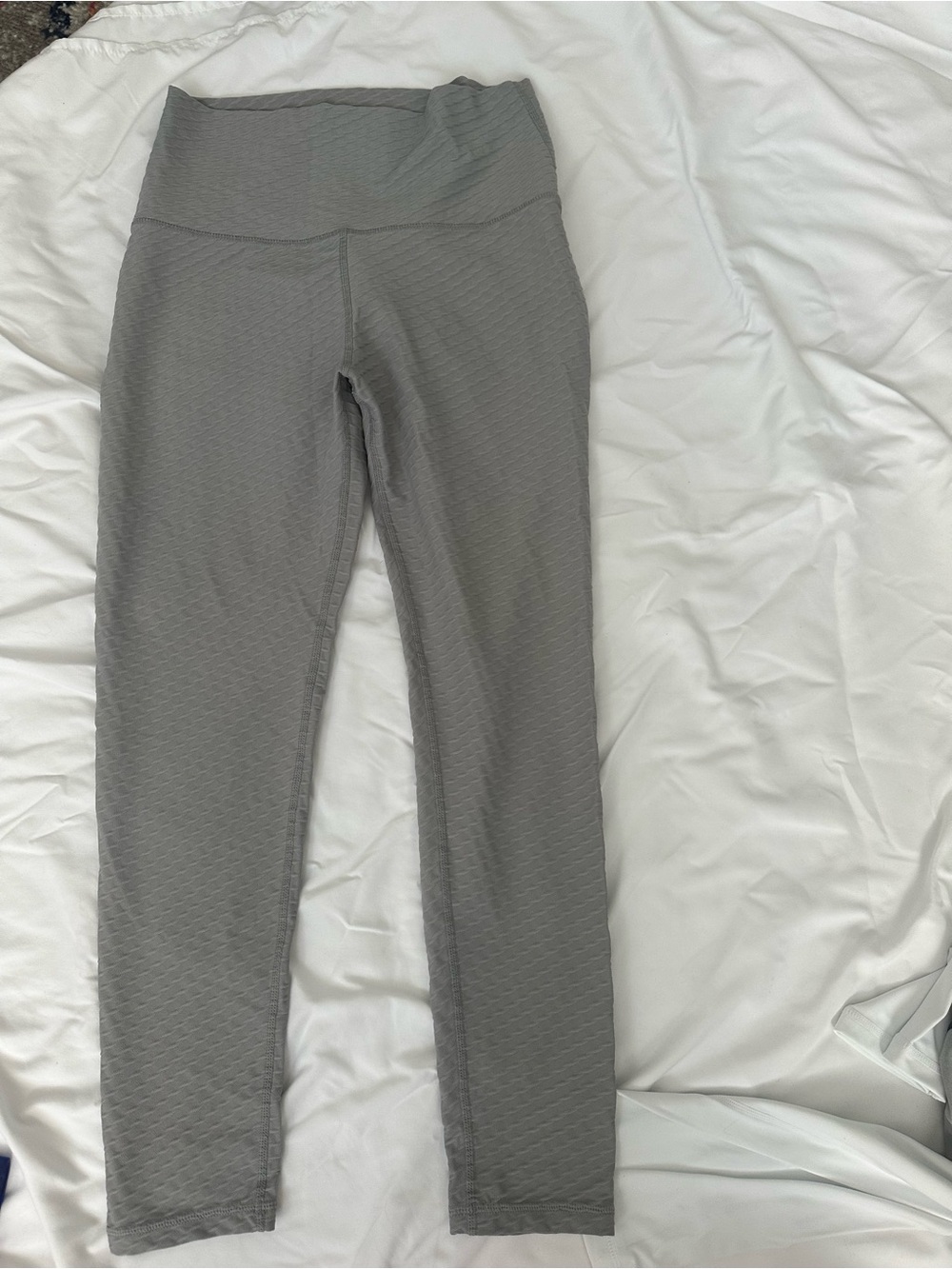 Born Primitive with ruched back High-Waist Textured Leggings - Gray